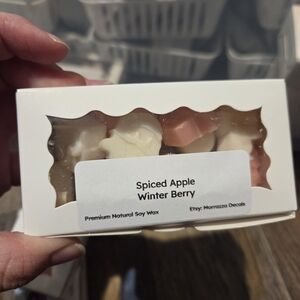 Spiced Apple Winter Berry Soy Wax Melts